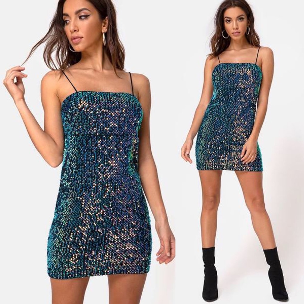 ✨24 HOUR SALE✨ Champagne Campaign Sequin Mini Dress - Picture 1 of 8